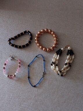 Mixed Beaded Bracelet Bundle - Black, Rose Gold, Pink, Blue, Pearl